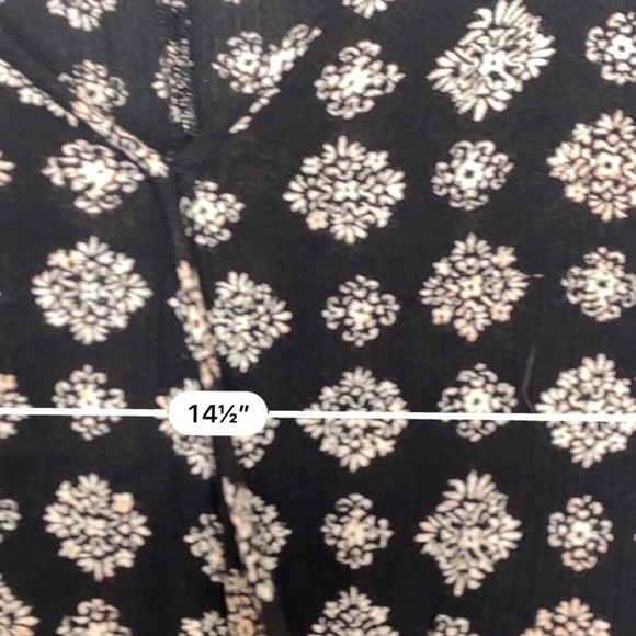 American Eagle wrap boho bell sleeve blouse - Picture 4 of 5